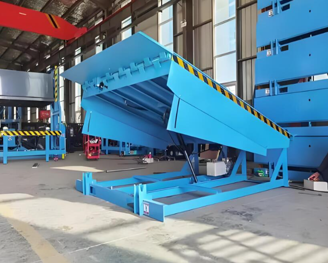 千家镇固定式登车桥